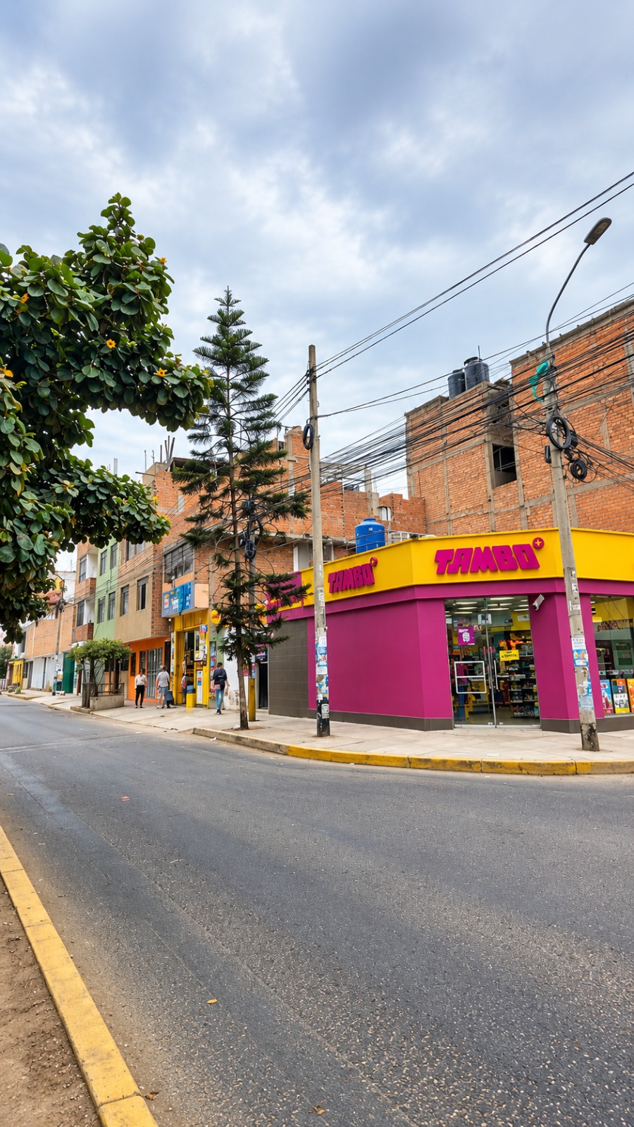 SE ALQUILA LOCAL COMERCIAL EN COMAS — foto 3