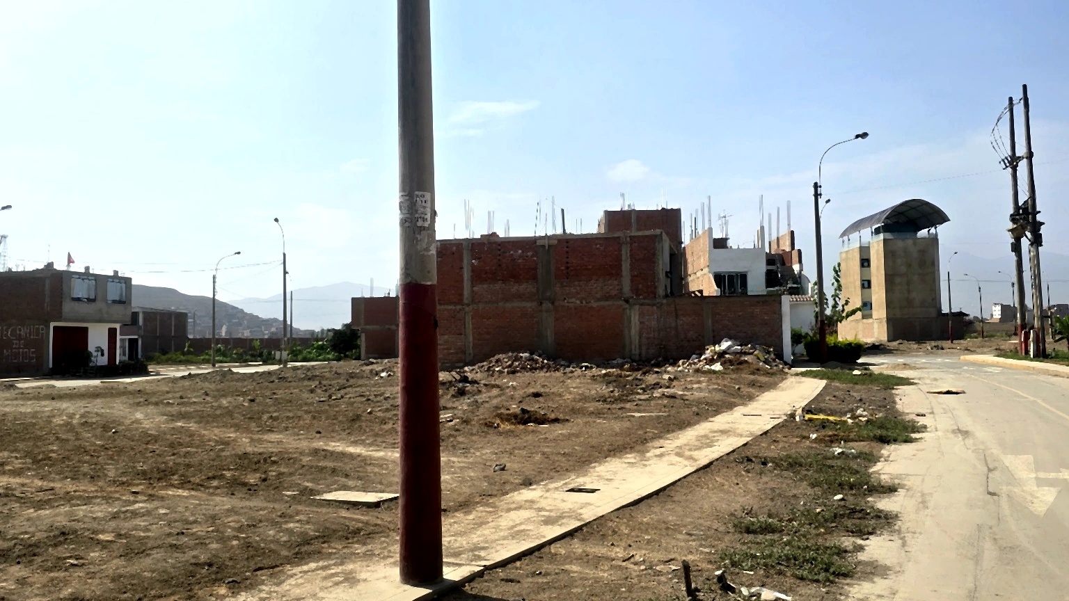 VENTA DE 2 TERRENOS 120MT CADA UNO PRECIO DE OFERTA -ENSENADA CARABAYLLO — foto 4